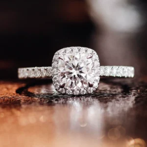 18K Gold 1CT Cushion-Cut Lab-Grown Diamond Halo Engagement Ring, Pavé Side-Stone Wedding Promise Ring for the Bride